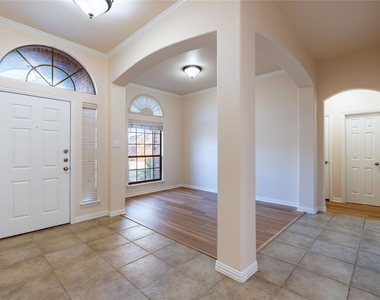 3708 Marble Lane - Photo Thumbnail 4