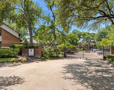 8601 Park Lane - Photo Thumbnail 1