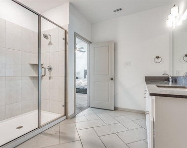 8833 Phoebe Road - Photo Thumbnail 11