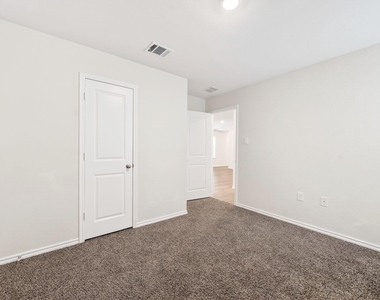 2108 Bailer Way - Photo Thumbnail 18