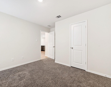 2108 Bailer Way - Photo Thumbnail 21