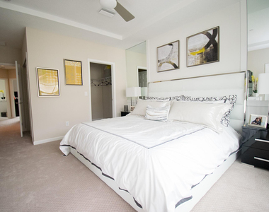 14446 Emerald Place Way - Photo Thumbnail 11