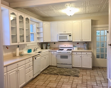 2545 Rogers Avenue - Photo Thumbnail 9