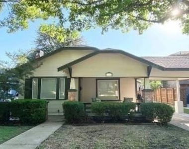 2545 Rogers Avenue - Photo Thumbnail 1