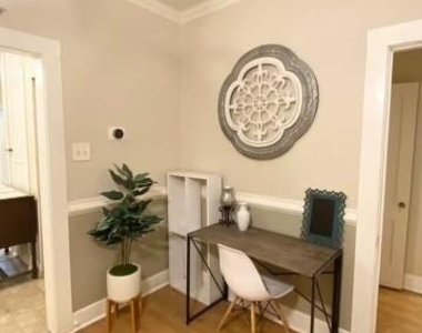 2545 Rogers Avenue - Photo Thumbnail 7