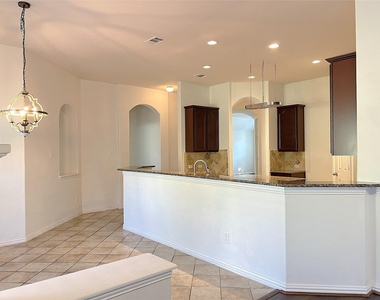 4120 Colina Avenue - Photo Thumbnail 7