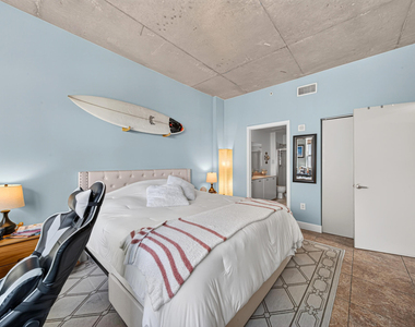 2275 Biscayne Boulevard - Photo Thumbnail 12