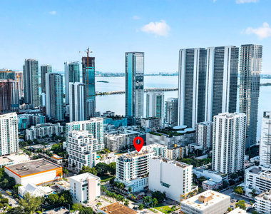 2275 Biscayne Boulevard - Photo Thumbnail 35