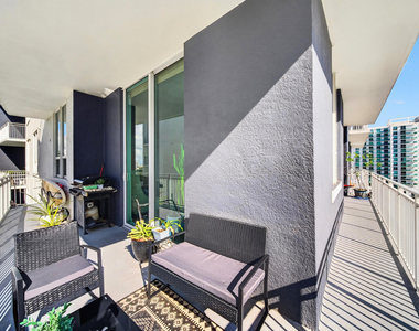 2275 Biscayne Boulevard - Photo Thumbnail 25