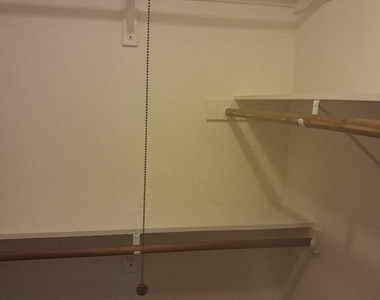 2206 Sexton Drive - Photo Thumbnail 13