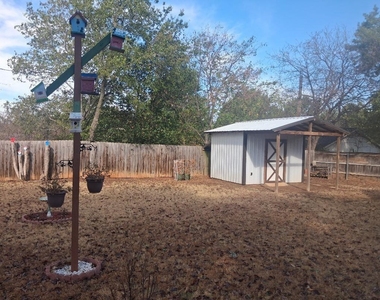 2206 Sexton Drive - Photo Thumbnail 23