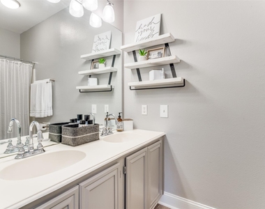 3607 Canyon View Court - Photo Thumbnail 26