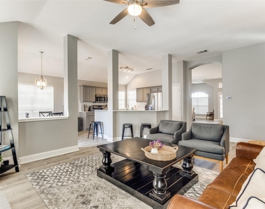 3607 Canyon View Court - Photo Thumbnail 15