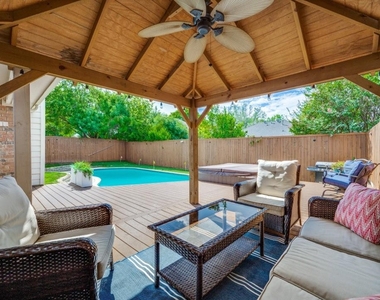 3607 Canyon View Court - Photo Thumbnail 2