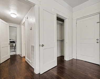 917 N Haskell Avenue - Photo Thumbnail 6