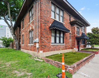 917 N Haskell Avenue - Photo Thumbnail 15