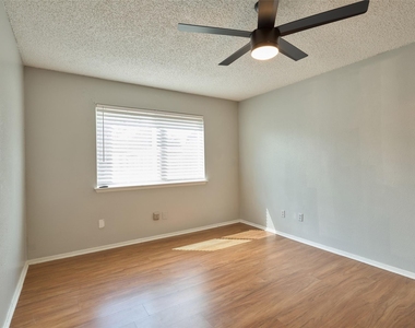 16151 Barbarossa Drive - Photo Thumbnail 18