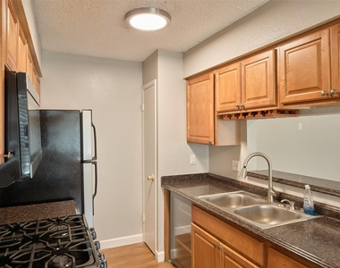 16151 Barbarossa Drive - Photo Thumbnail 8