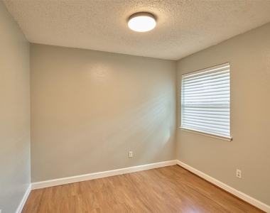 16151 Barbarossa Drive - Photo Thumbnail 16