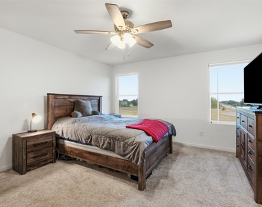 10345 Jameson Lane - Photo Thumbnail 11