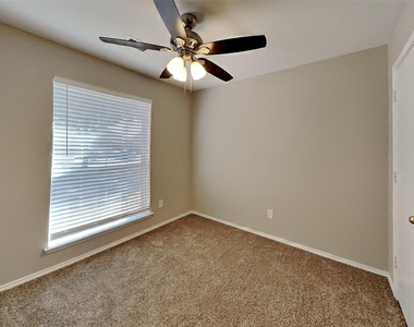 1709 Ryanfeld Drive - Photo Thumbnail 11