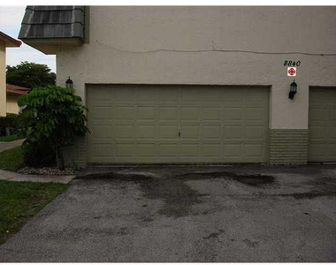 8840 Nw 30th Street - Photo Thumbnail 2