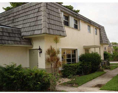 8840 Nw 30th Street - Photo Thumbnail 1