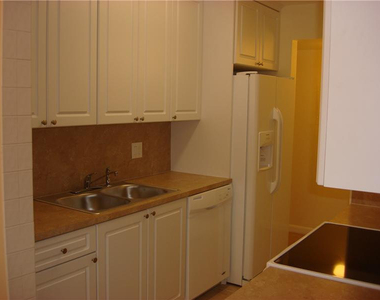 8840 Nw 30th Street - Photo Thumbnail 9