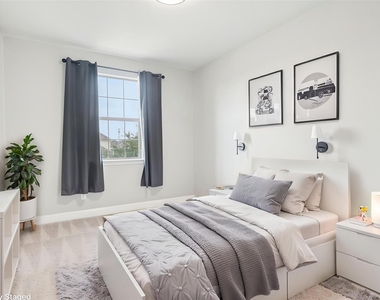 1036 Windy Hill Lane - Photo Thumbnail 24