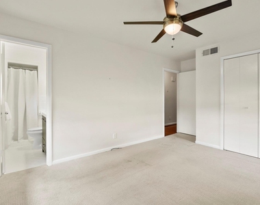 2422 Mockingbird Lane - Photo Thumbnail 25