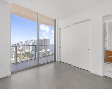1400 Biscayne Boulevard - Photo Thumbnail 5
