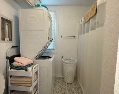 6870 Briar Road - Photo Thumbnail 10