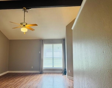 4722 Fallon Place - Photo Thumbnail 10