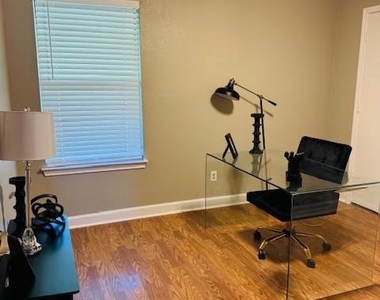 4722 Fallon Place - Photo Thumbnail 14