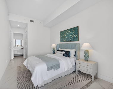 220 Lake Shore Drive - Photo Thumbnail 42