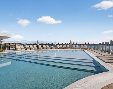 220 Lake Shore Drive - Photo Thumbnail 59