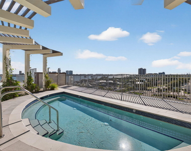 220 Lake Shore Drive - Photo Thumbnail 58