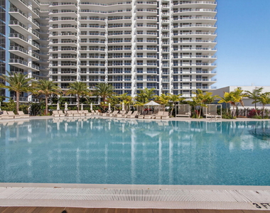 220 Lake Shore Drive - Photo Thumbnail 55