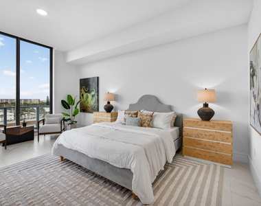 220 Lake Shore Drive - Photo Thumbnail 26