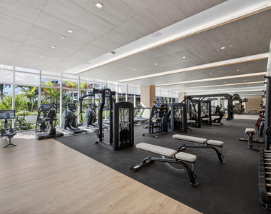 220 Lake Shore Drive - Photo Thumbnail 89