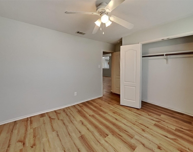 641 Mallard Drive - Photo Thumbnail 11