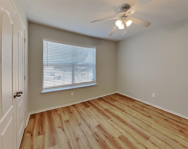 641 Mallard Drive - Photo Thumbnail 12