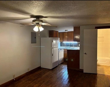 1705 Chris Craft Drive - Photo Thumbnail 3