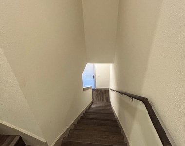 2036 Oak Grove - Photo Thumbnail 12