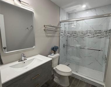 231 Elm Street - Photo Thumbnail 11