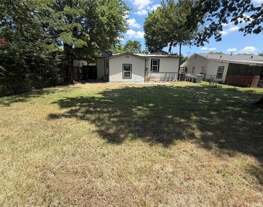 231 Elm Street - Photo Thumbnail 17