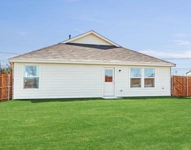 1208 Wildflower Street - Photo Thumbnail 10
