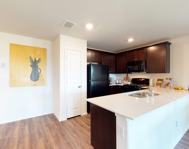 1208 Wildflower Street - Photo Thumbnail 9