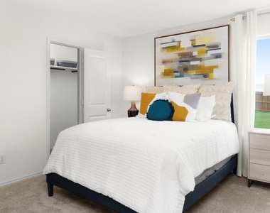 1208 Wildflower Street - Photo Thumbnail 12