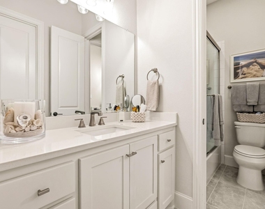 4511 Walnut Grove Lane - Photo Thumbnail 20